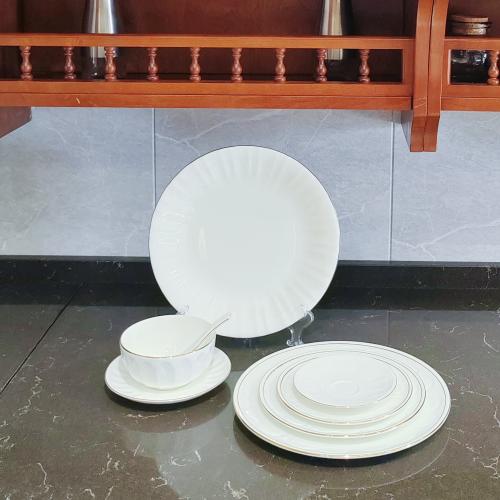 Moonlight White Gold Trim Dinnerware Set
