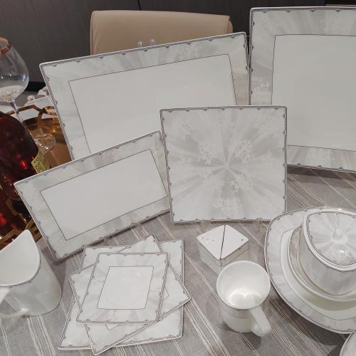 European Style Bone China Dinnerware with Silver Trim