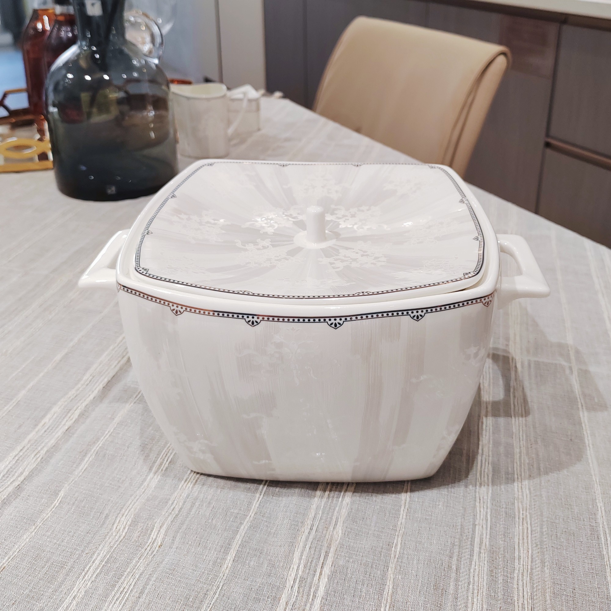 Silver Lace Embossed Square Soup Tureen