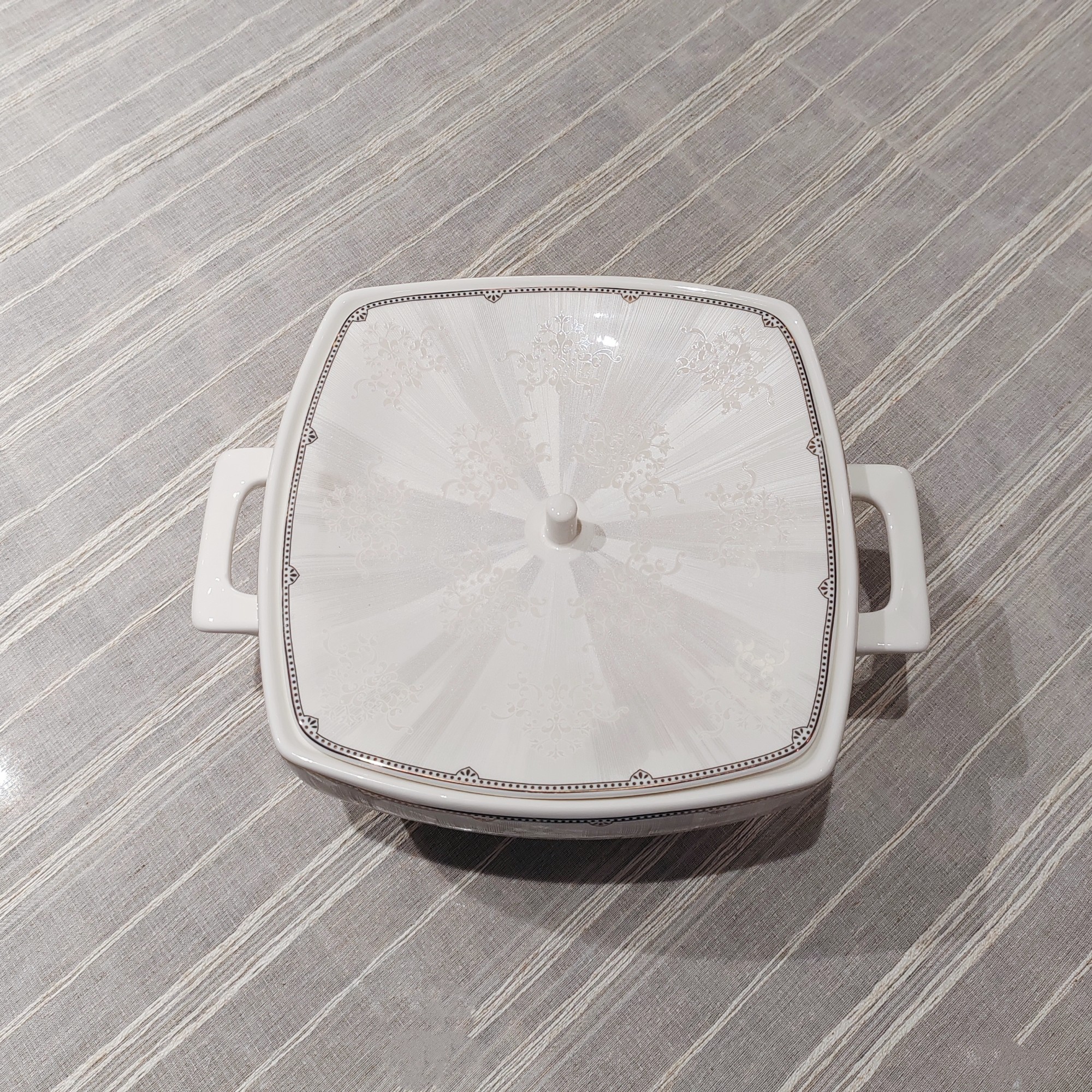 Silver Lace Embossed Square Soup Tureen